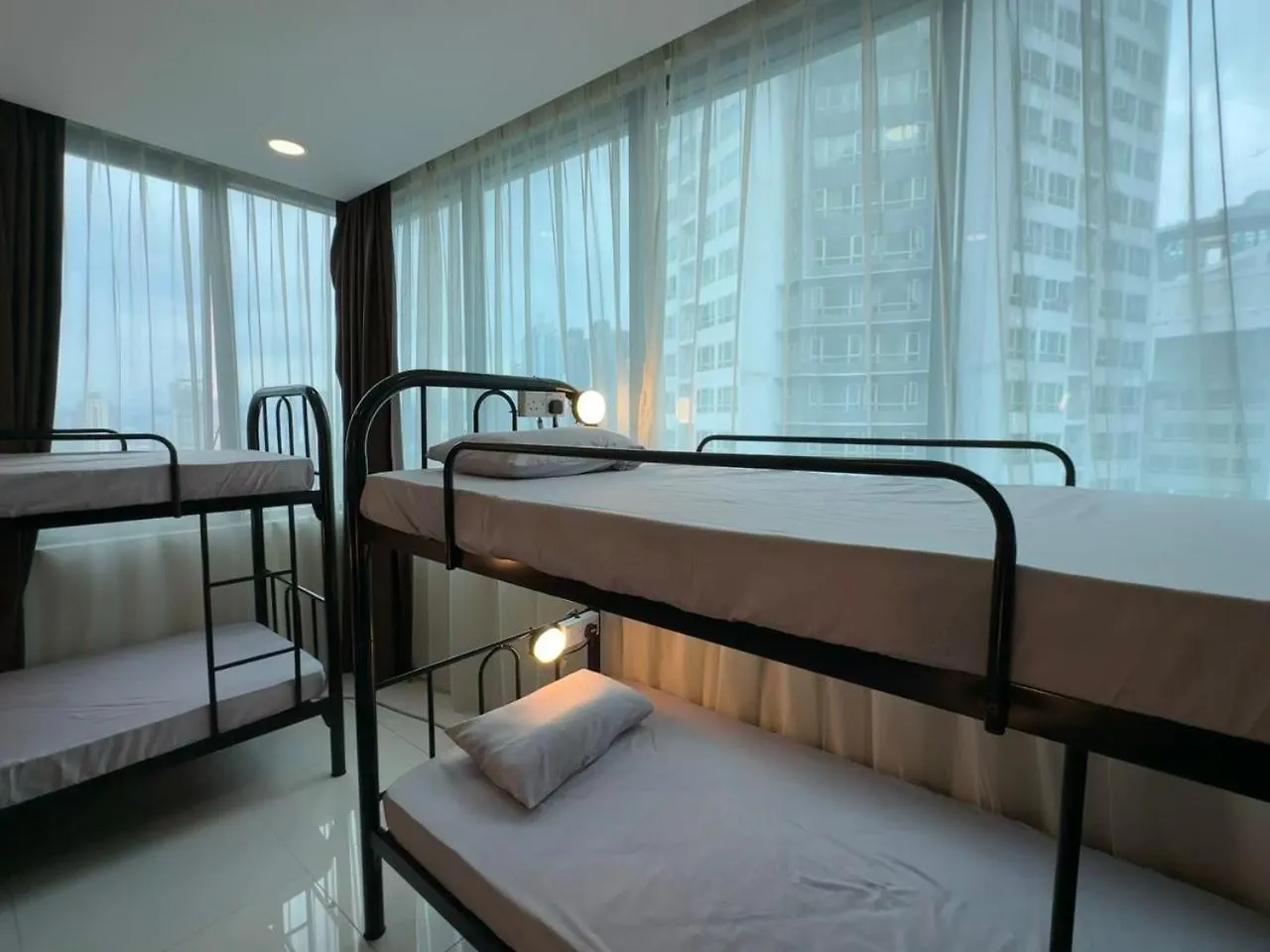 Klcc Dorm Hostel Kuala Lumpur Malaysia